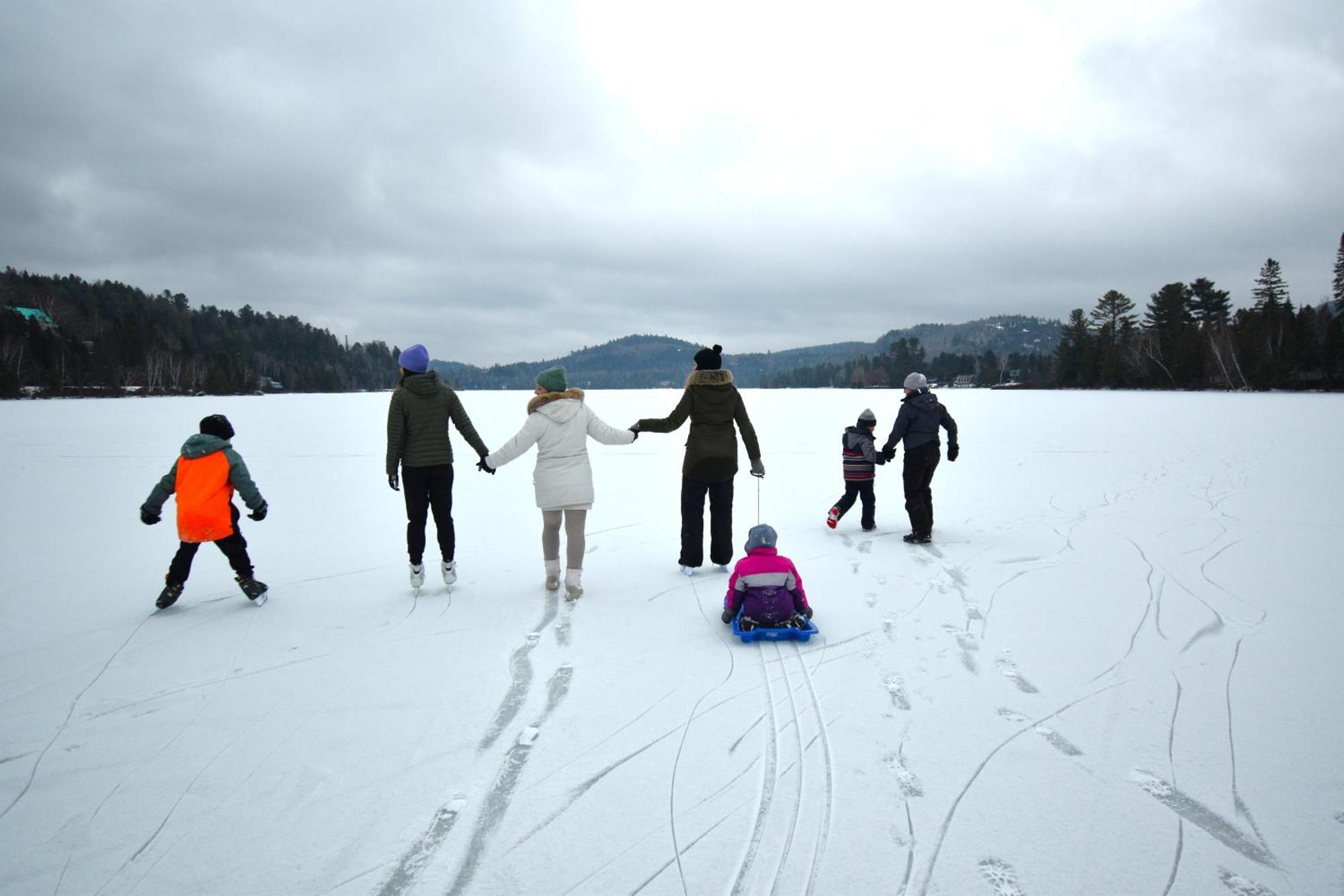 Le Partage Lodge: Destination Plein Air Et Sociale Val-Morin Zewnętrze zdjęcie